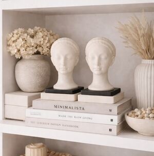 Vintage Italian Alabaster Bust Bookends – Mid Century Modern Shelf Decor”